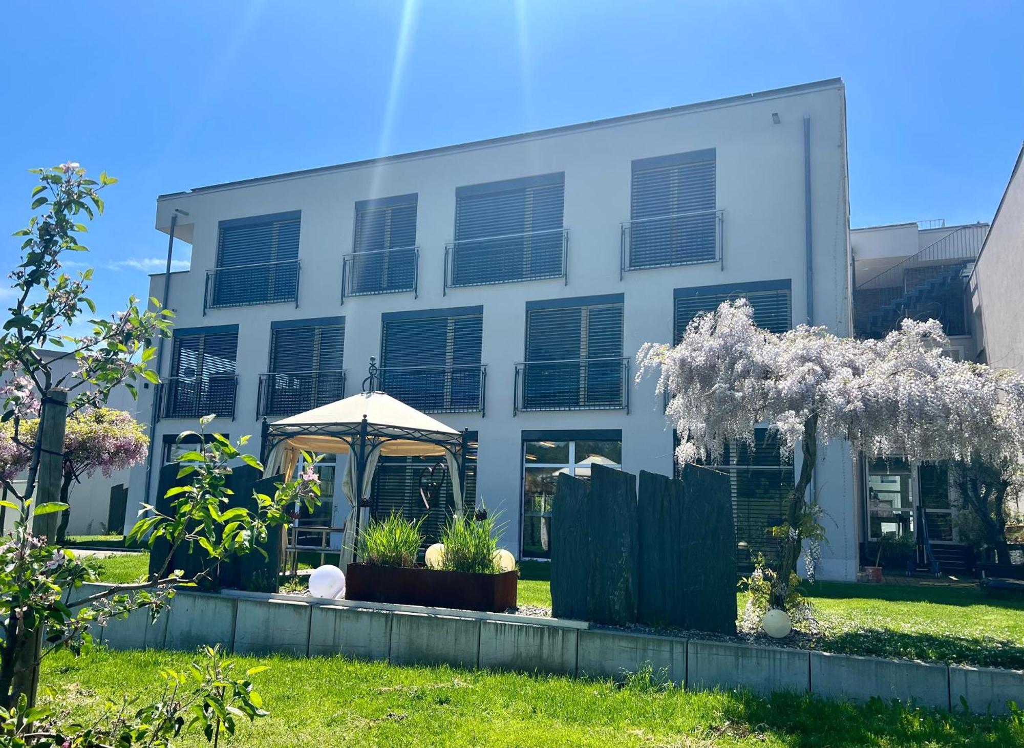 Poolhaus Bodensee Ideal Fuer Geschaeftsreisende Wasserburg am Bodensee Exterior photo